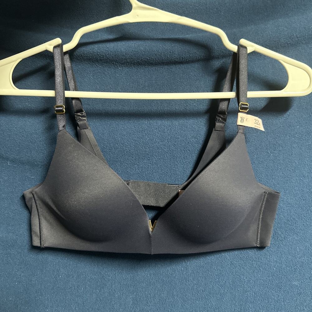 Victoria's Secret Bra 32A dark blue Push Up Bra Padded no underwire